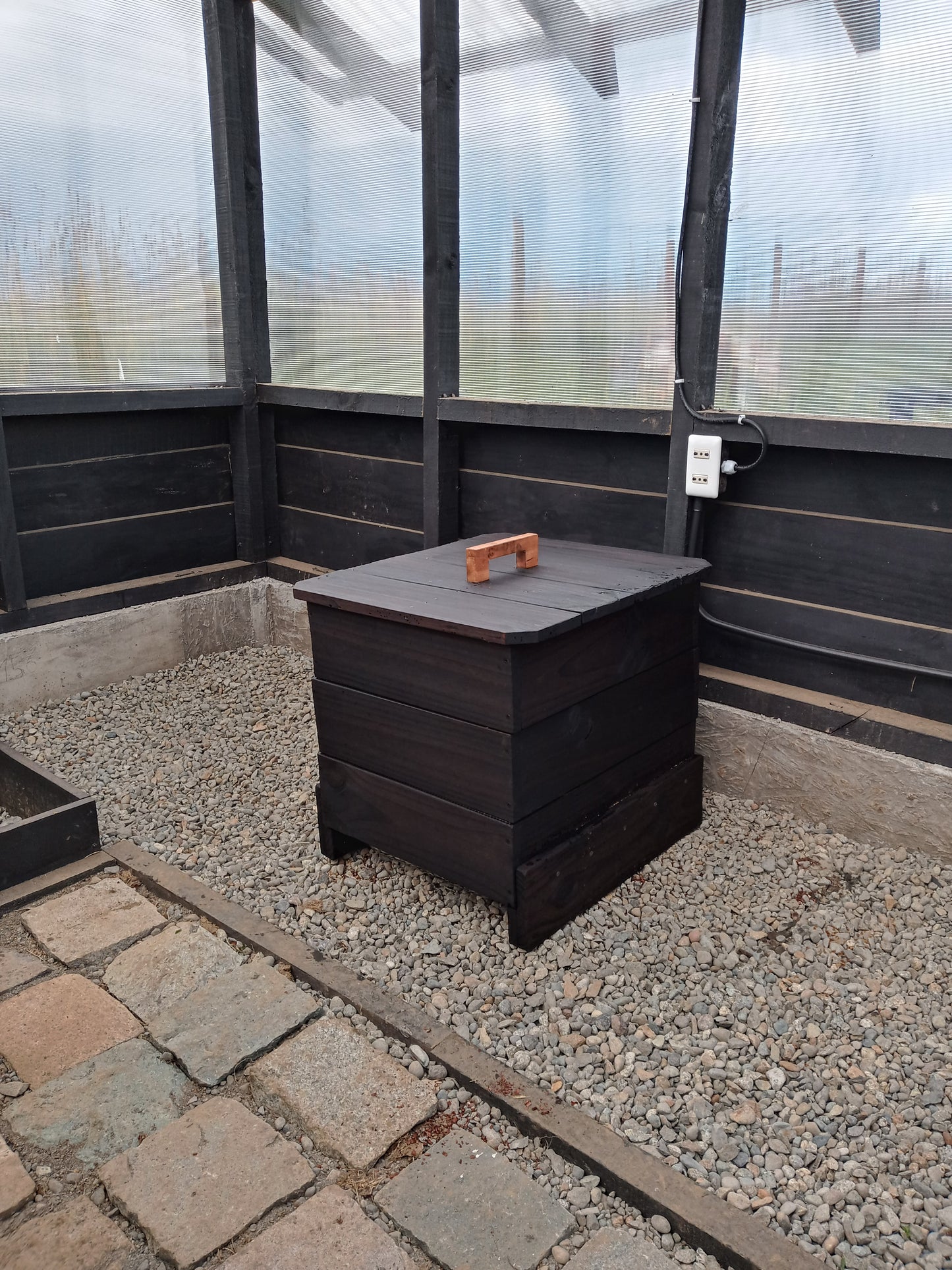 Vermicompostera vertical Black